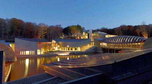 Crystal Bridges Museum of American Art by Marlon Blackwell Architect